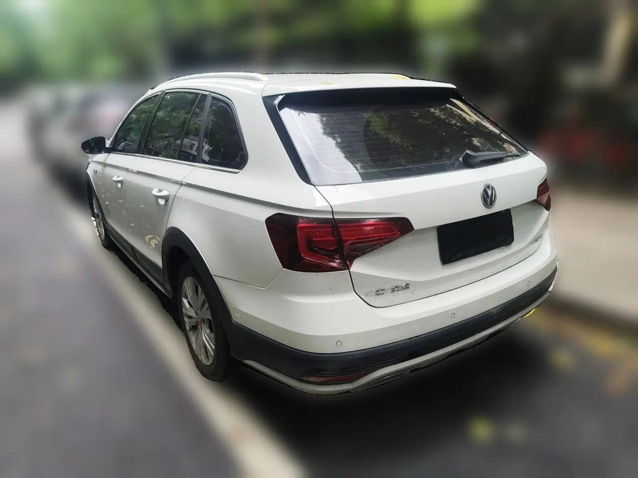 Volkswagen C-TREK 2018 1.5L Automatic Comfort Model — миниатюра 4