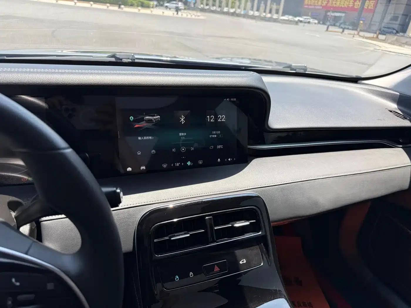 Leapmotor S01 2020 460 Standard Edition — миниатюра 6