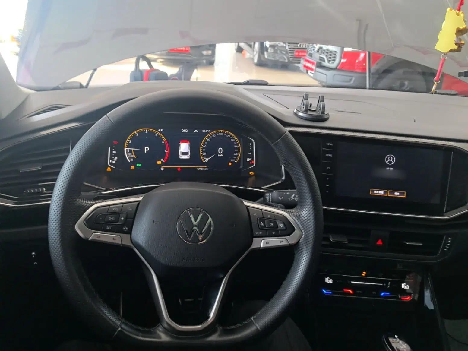 Volkswagen Tayron X 2020 330TSI Two-Wheel Drive Luxury Smart Connectivity Version — миниатюра 12