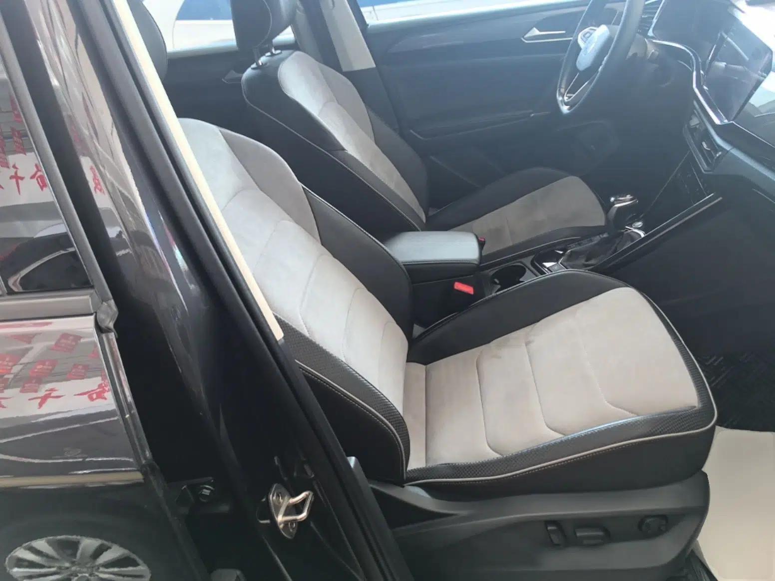 Volkswagen Tayron X 2020 330TSI Two-Wheel Drive Luxury Smart Connectivity Version — миниатюра 19