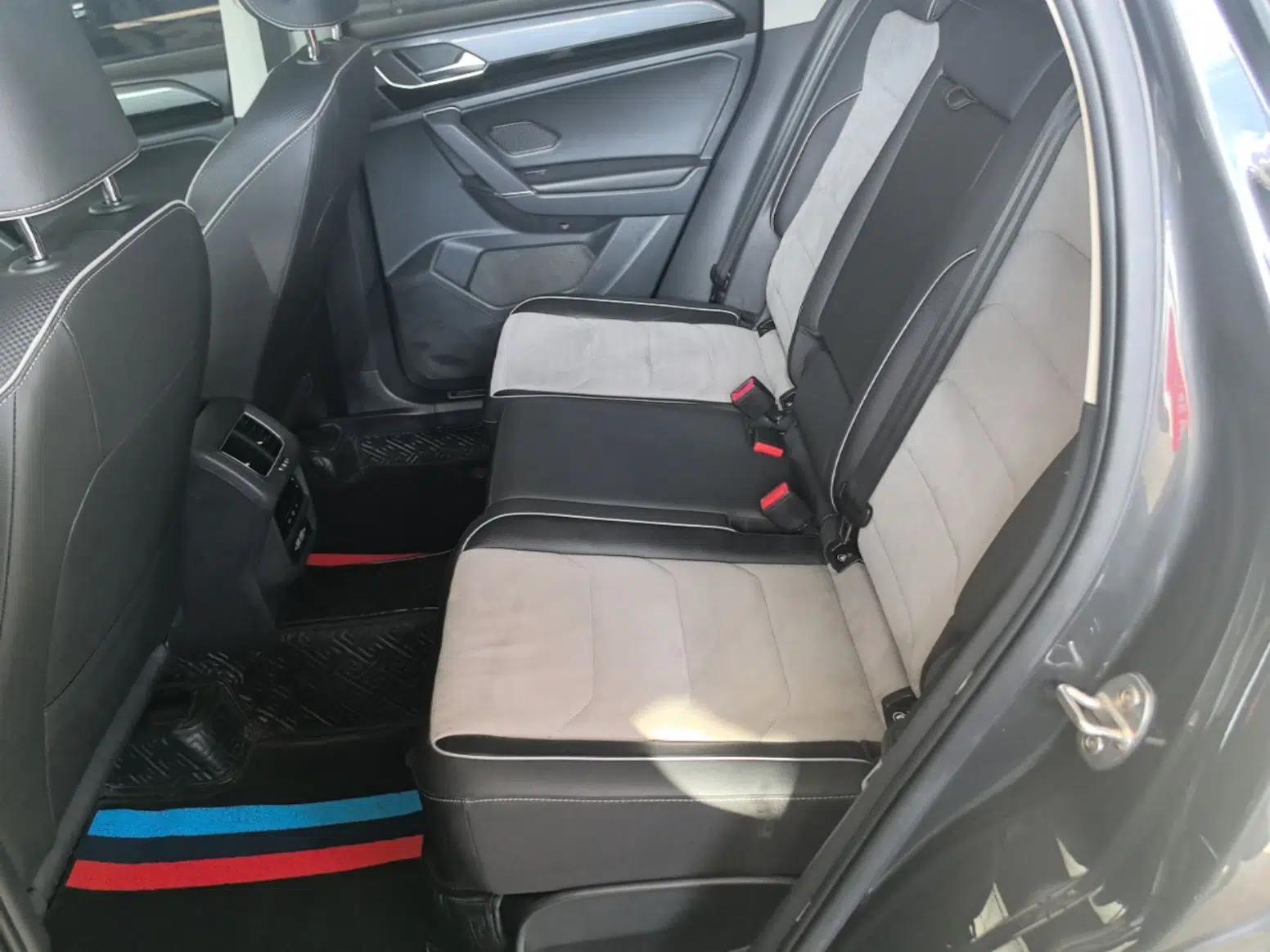 Volkswagen Tayron X 2020 330TSI Two-Wheel Drive Luxury Smart Connectivity Version — миниатюра 20