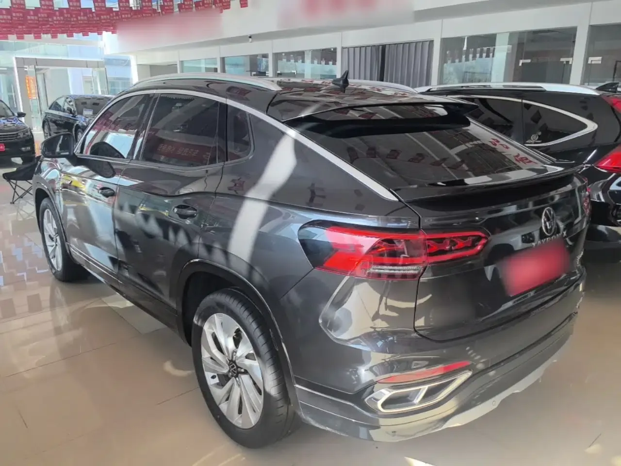 Volkswagen Tayron X 2020 330TSI Two-Wheel Drive Luxury Smart Connectivity Version — миниатюра 4