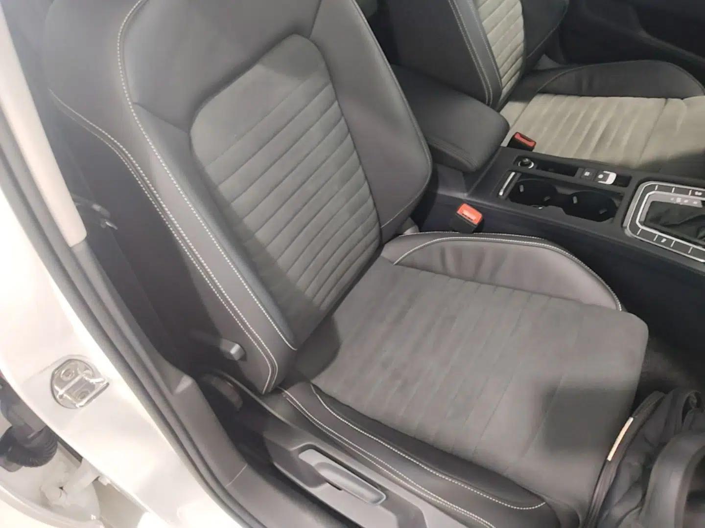 Volkswagen Variant 2021 2.0T Comfort Edition — миниатюра 19