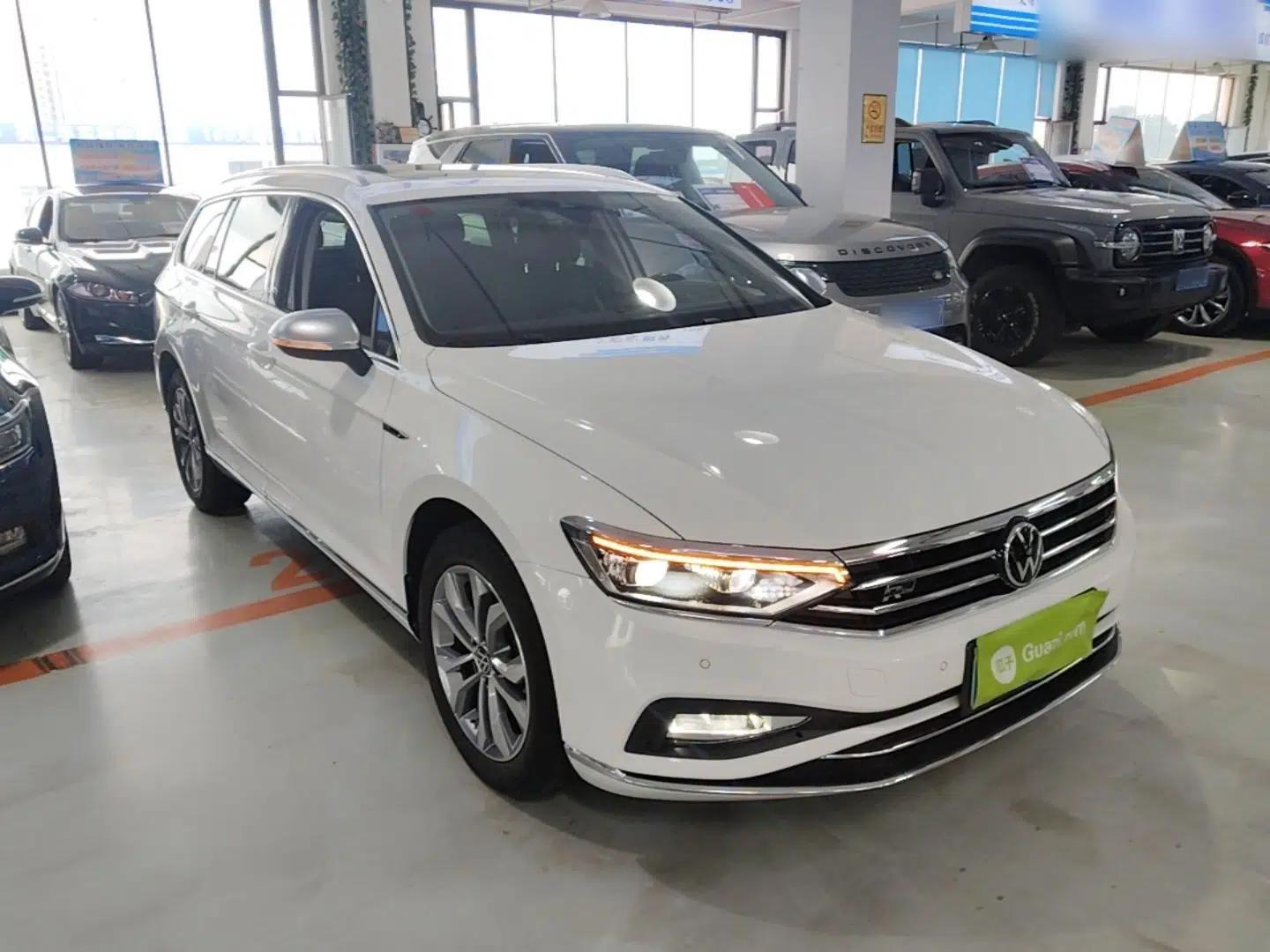 Volkswagen Variant 2021 2.0T Comfort Edition — миниатюра 3