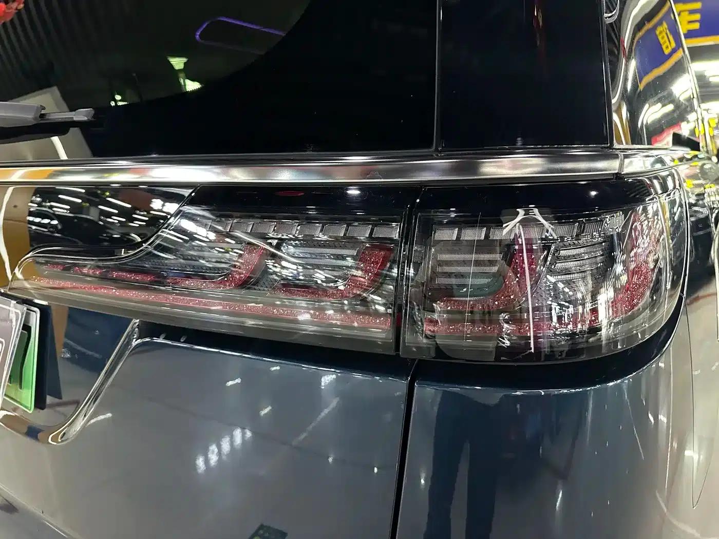 Voyah Dreamer 2025 PHEV AWD Flagship Qiankun Edition — миниатюра 13