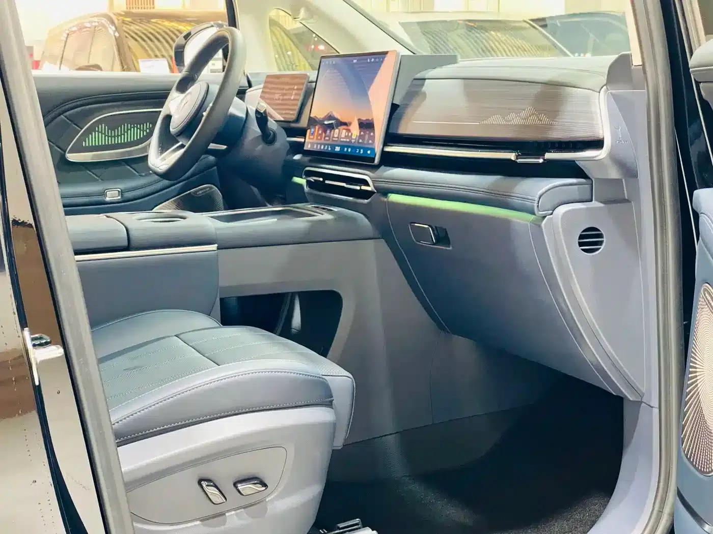 Voyah Dreamer 2026 PHEV Qiankun Max — миниатюра 10
