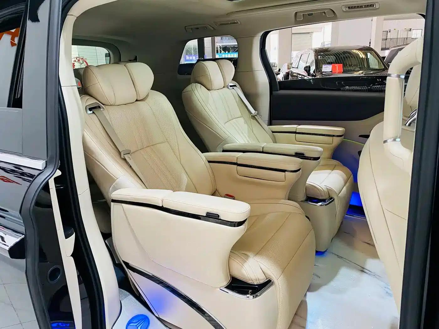 Voyah Dreamer 2022 Low-Carbon Edition Dream+ Smart Package — миниатюра 15