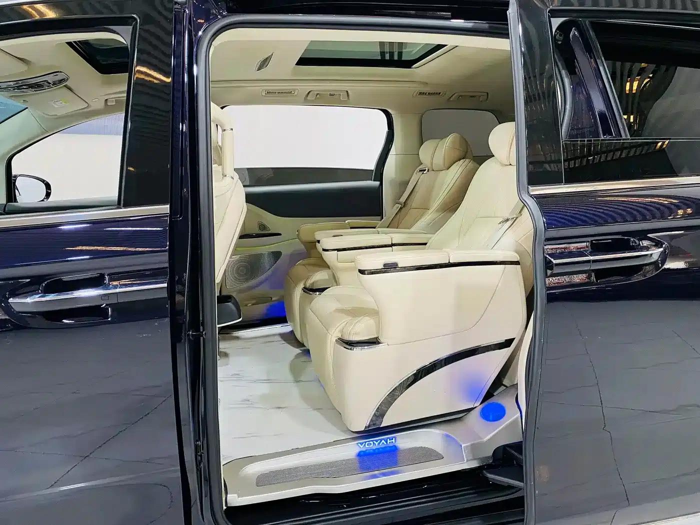 Voyah Dreamer 2022 Low-Carbon Edition Dream+ Smart Package — миниатюра 17
