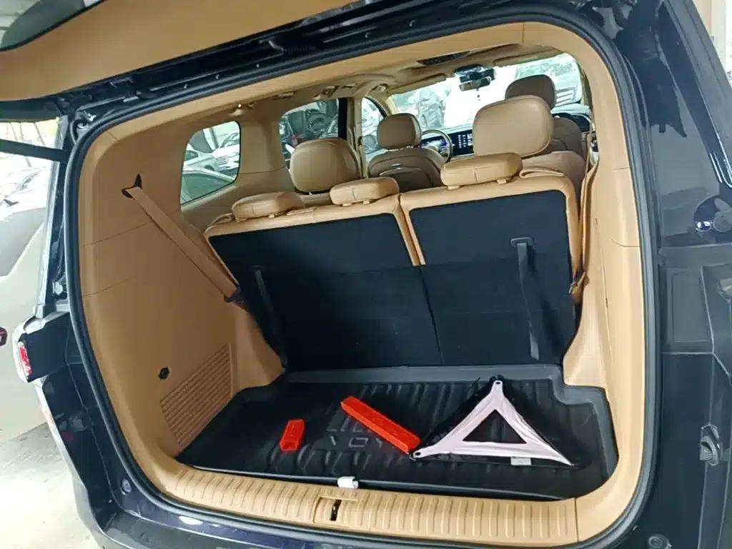 Voyah Dreamer 2022 Low-Carbon Edition Dream+ Smart Package — миниатюра 19