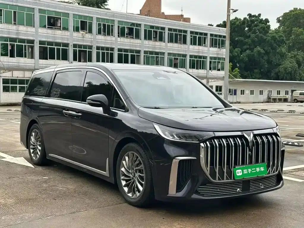 Voyah Dreamer 2022 Low-Carbon Edition Dream+ Smart Package — миниатюра 4