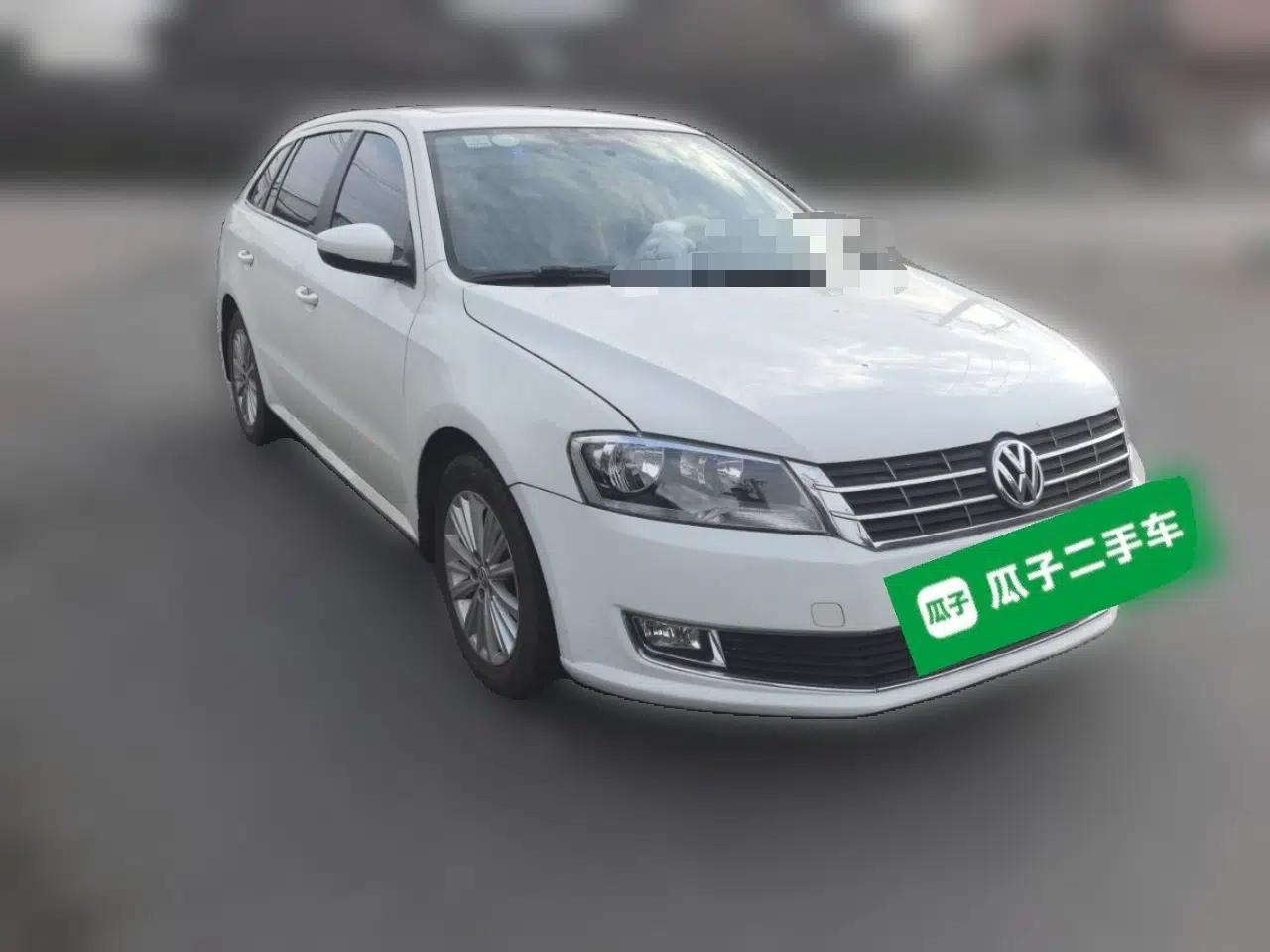 Volkswagen Gran Lavida 2013 1.6L Automatic Comfort Model — миниатюра 3