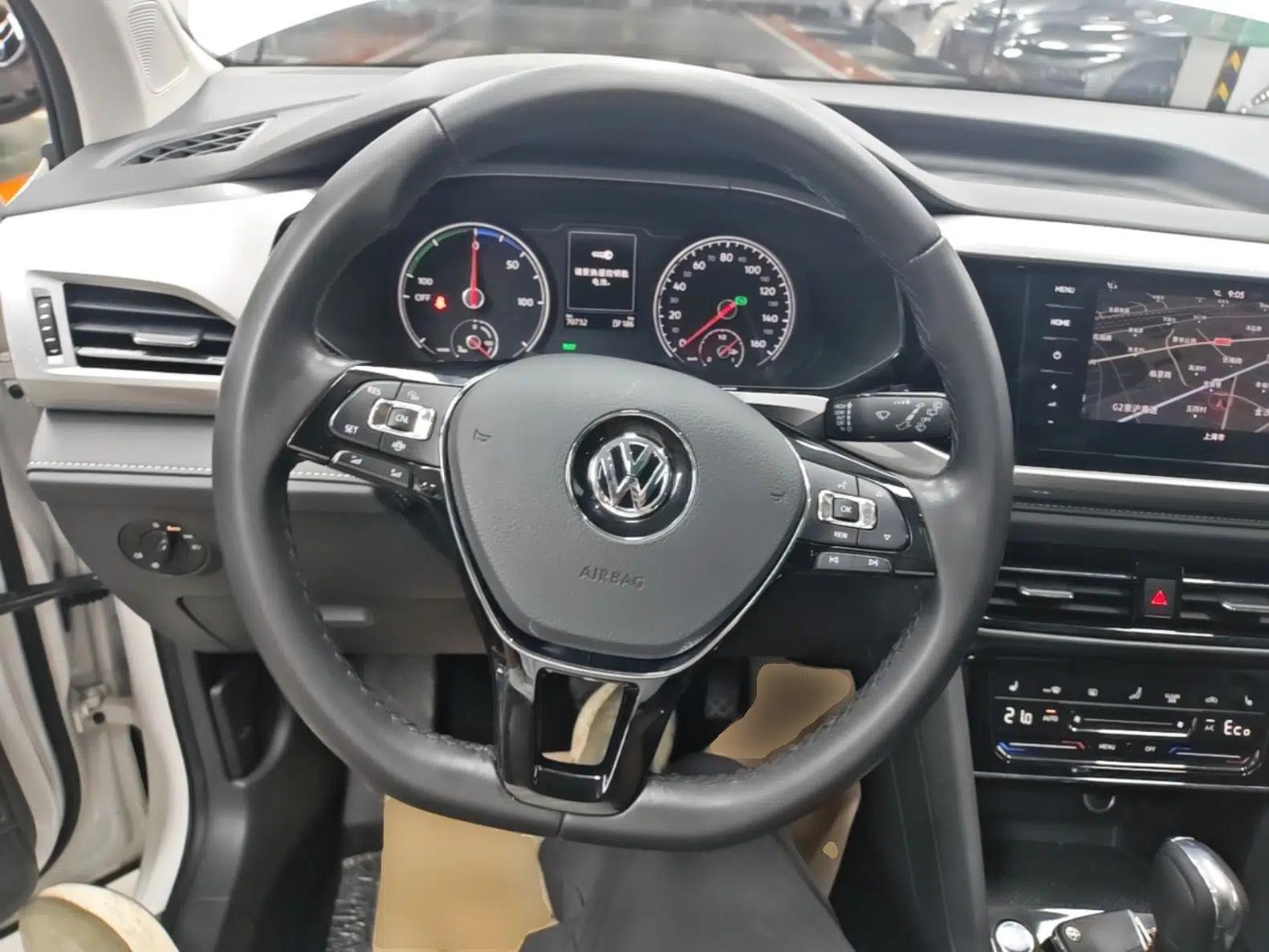 Volkswagen Tharu New Energy 2021 Panoramic Deluxe Edition — миниатюра 13