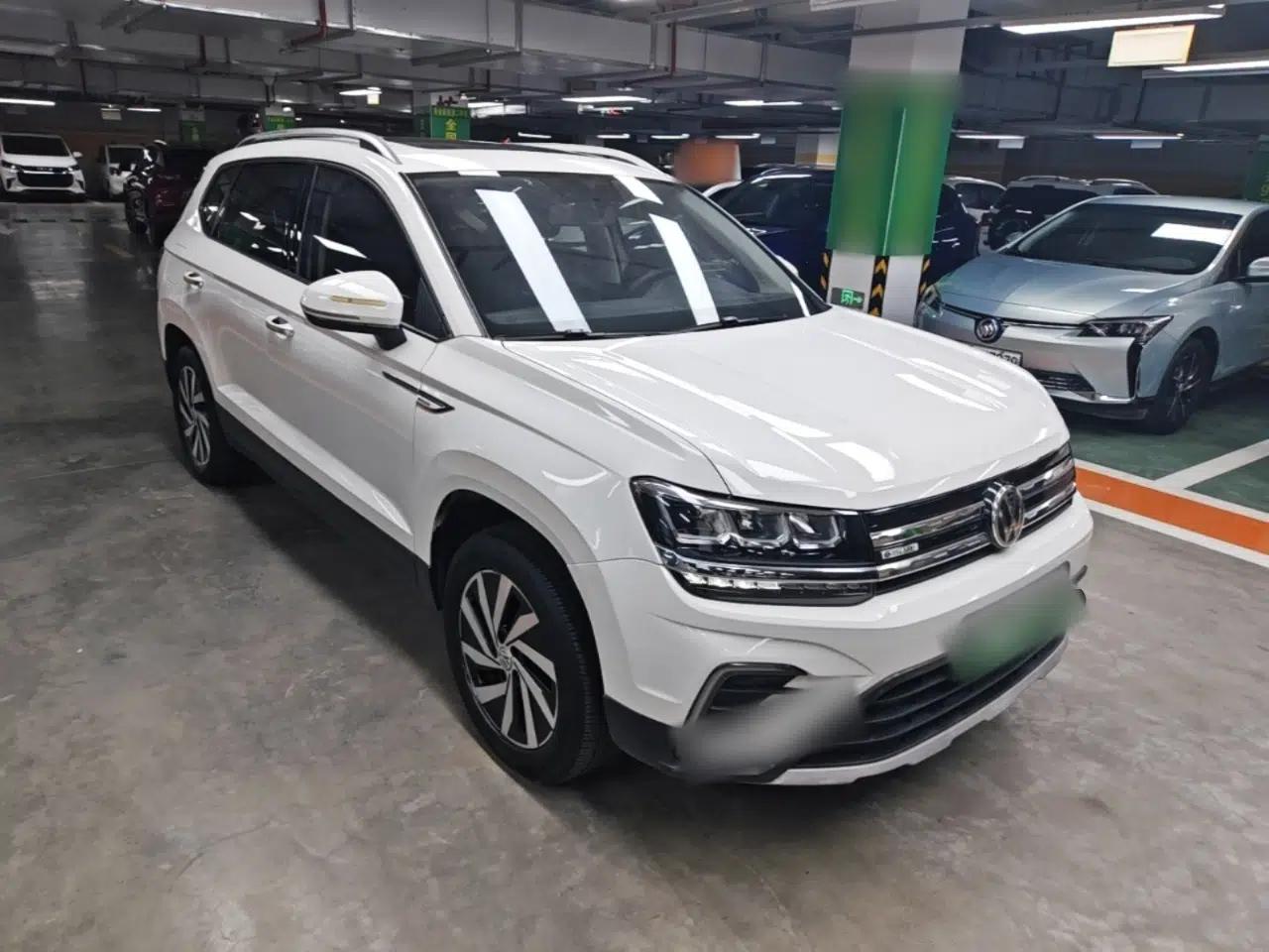 Volkswagen Tharu New Energy 2021 Panoramic Deluxe Edition — миниатюра 3