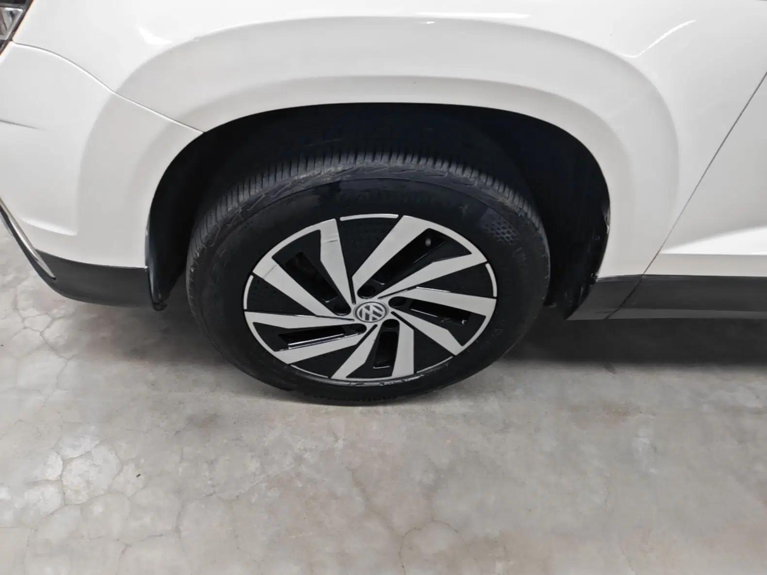 Volkswagen Tharu New Energy 2021 Panoramic Deluxe Edition — миниатюра 10