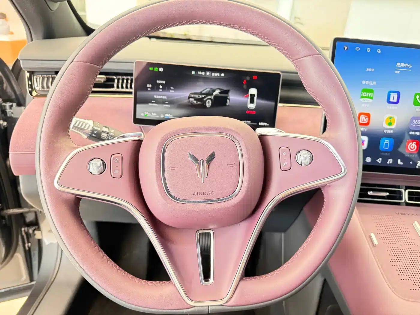 Voyah Free 2025 Model 318 259km 4WD Explorer Edition — миниатюра 10