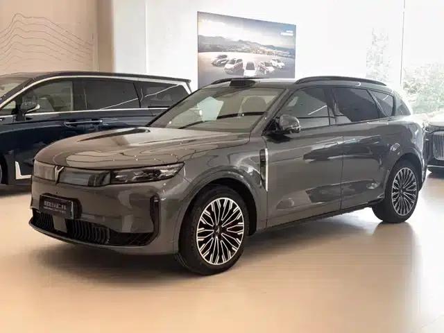 Voyah Free 2025 Model 318 259km 4WD Explorer Edition