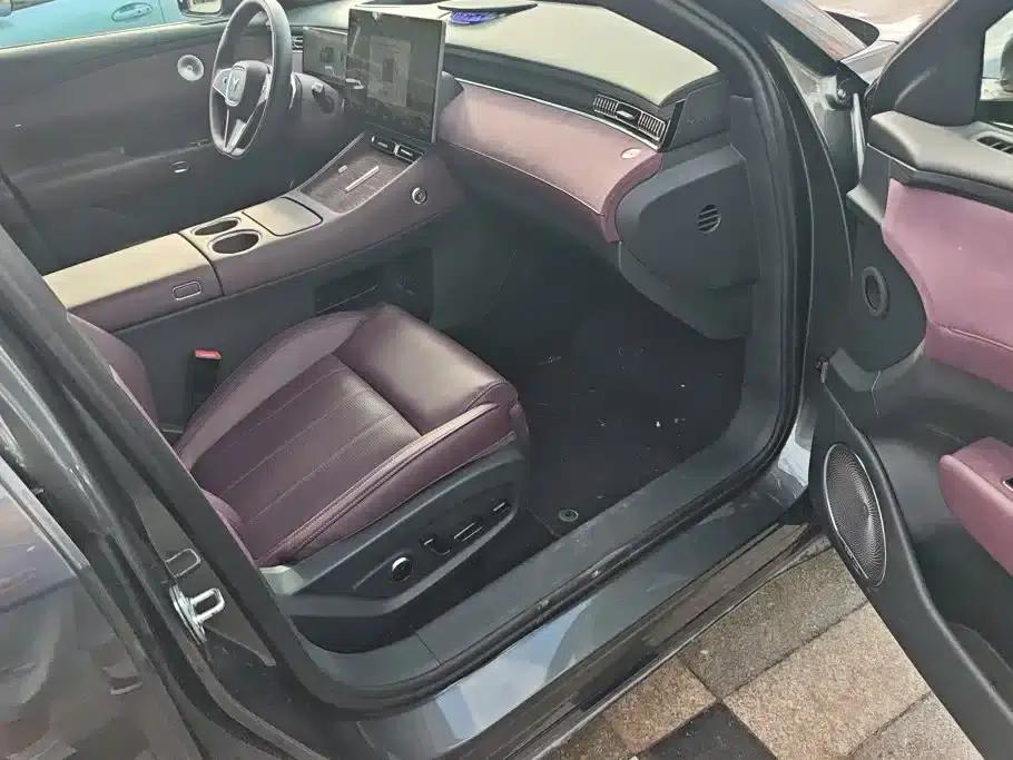 Voyah Free 2025 Free+ 4WD Sport Custom Edition — миниатюра 8