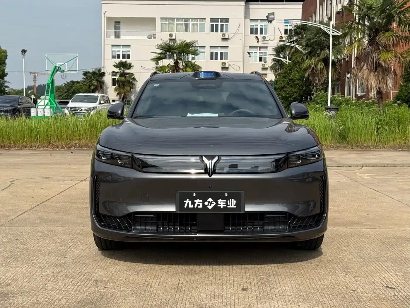 Voyah Free 2025 Free+ 4WD Qiankun Edition — миниатюра 2