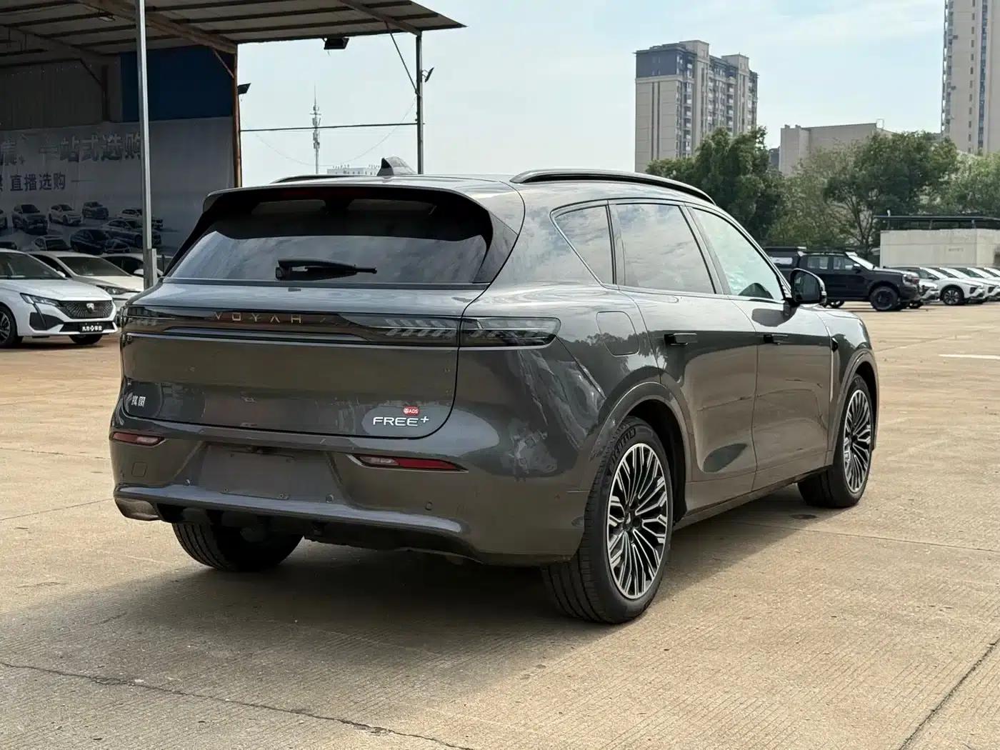 Voyah Free 2025 Free+ 4WD Qiankun Edition — миниатюра 19