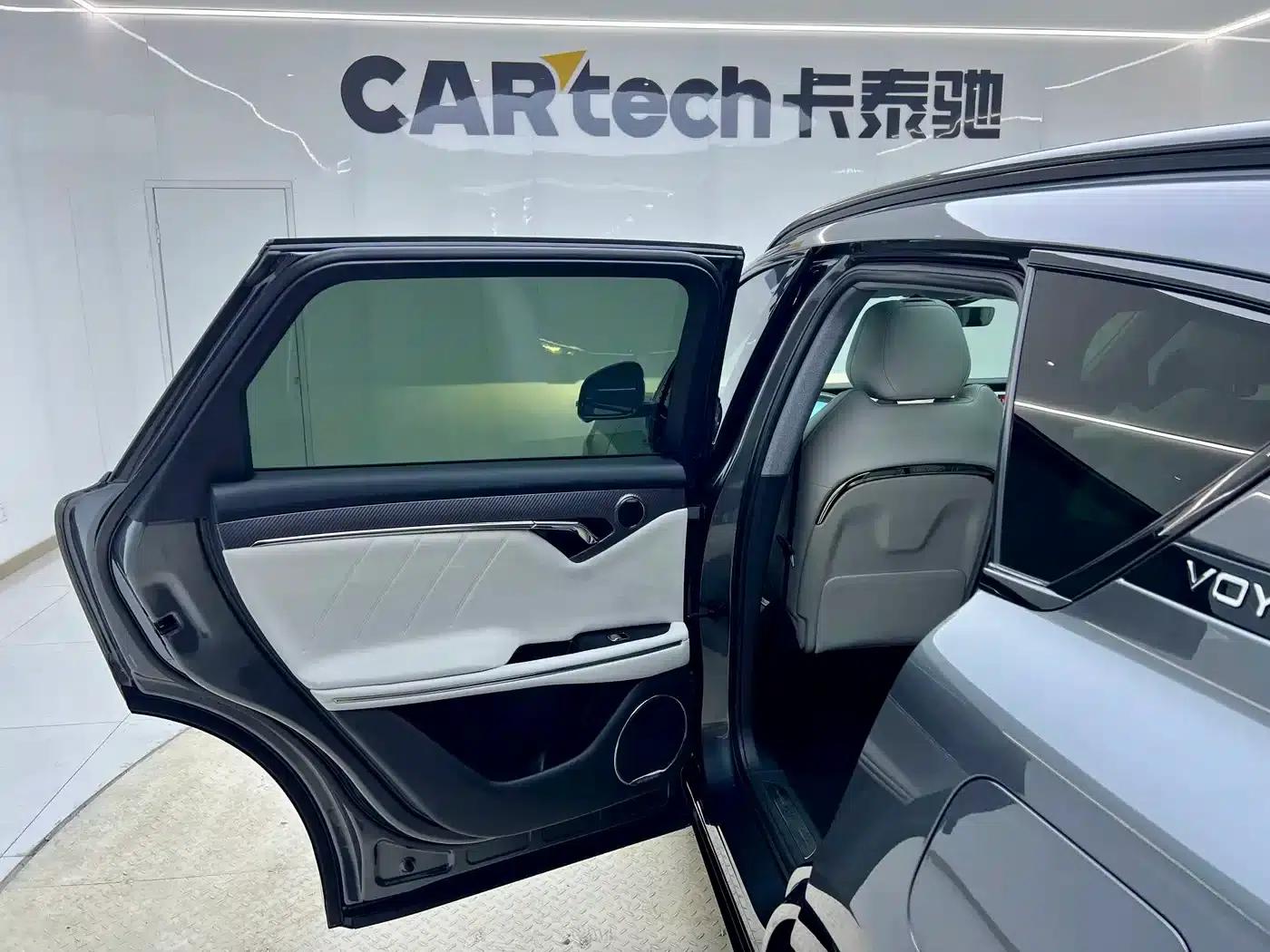 Voyah Free 2025 Model 318 259km 4WD Explorer Edition — миниатюра 17