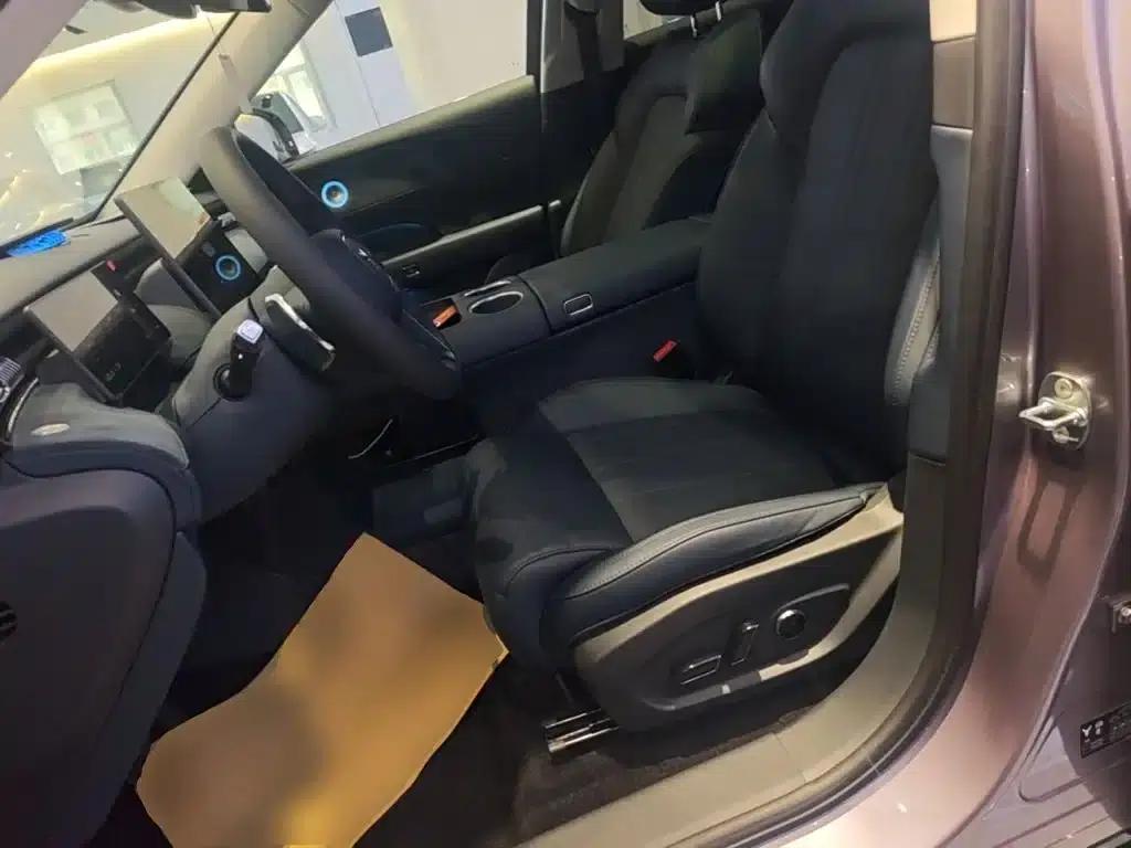 Voyah Free 2025 Free+ 4WD Qiankun Edition — миниатюра 15