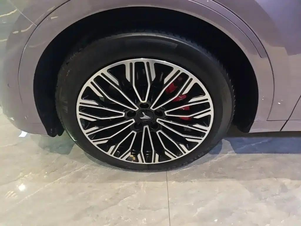 Voyah Free 2025 Free+ 4WD Qiankun Edition — миниатюра 23