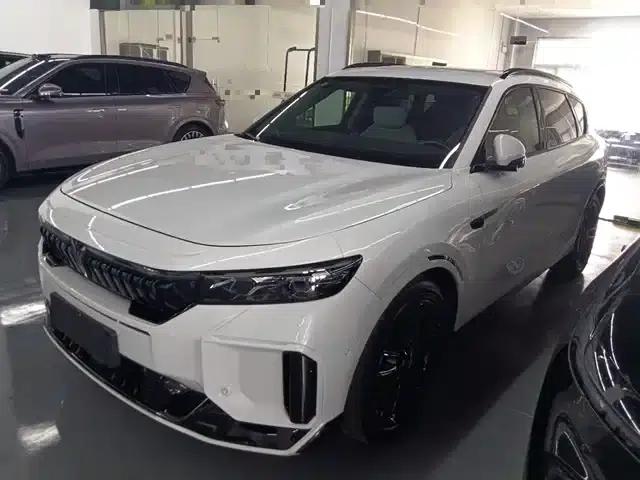 Voyah Free 2025 Model 318 259km 4WD Explorer Edition