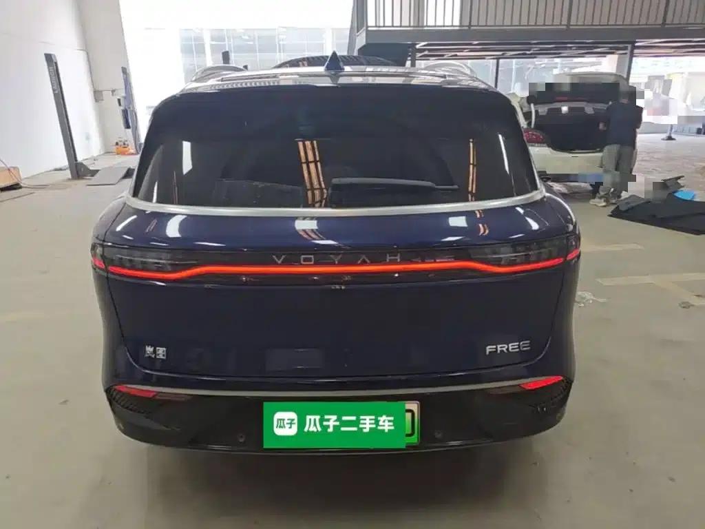 Voyah Free 2021 Two-Wheel Drive Standard Pure Electric City Edition — миниатюра 6