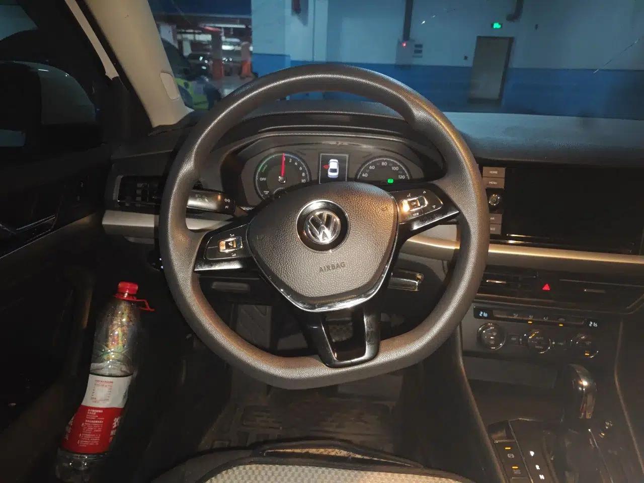 Volkswagen Lavida Pure Electric 2019 Low-Trim Version — миниатюра 10
