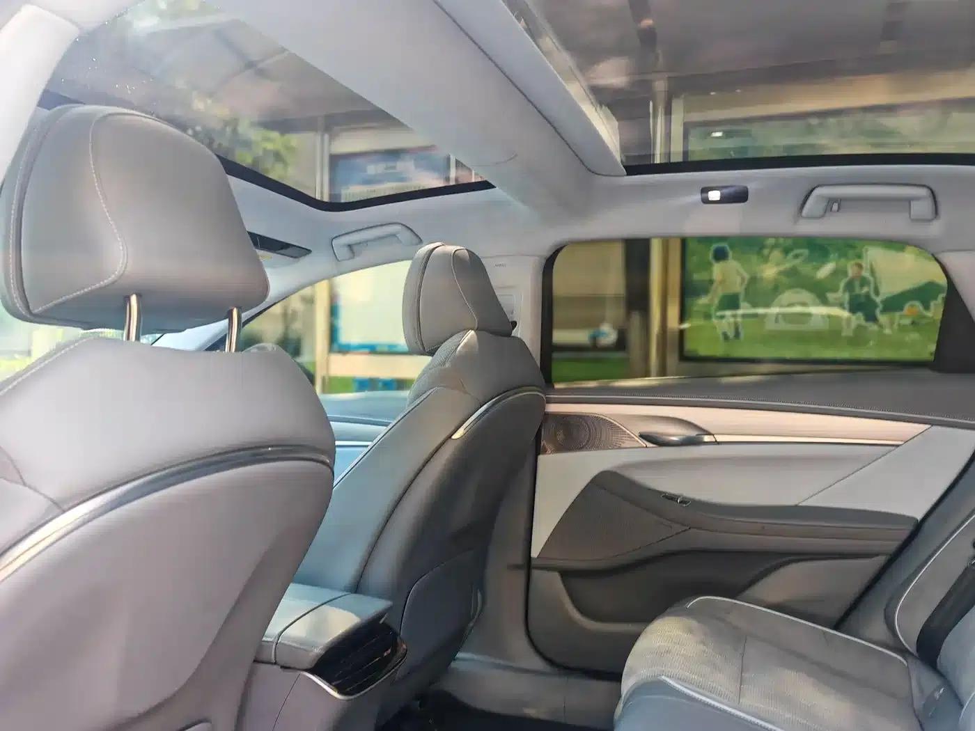 Voyah Chase 2023 AWD Standard Edition — миниатюра 13