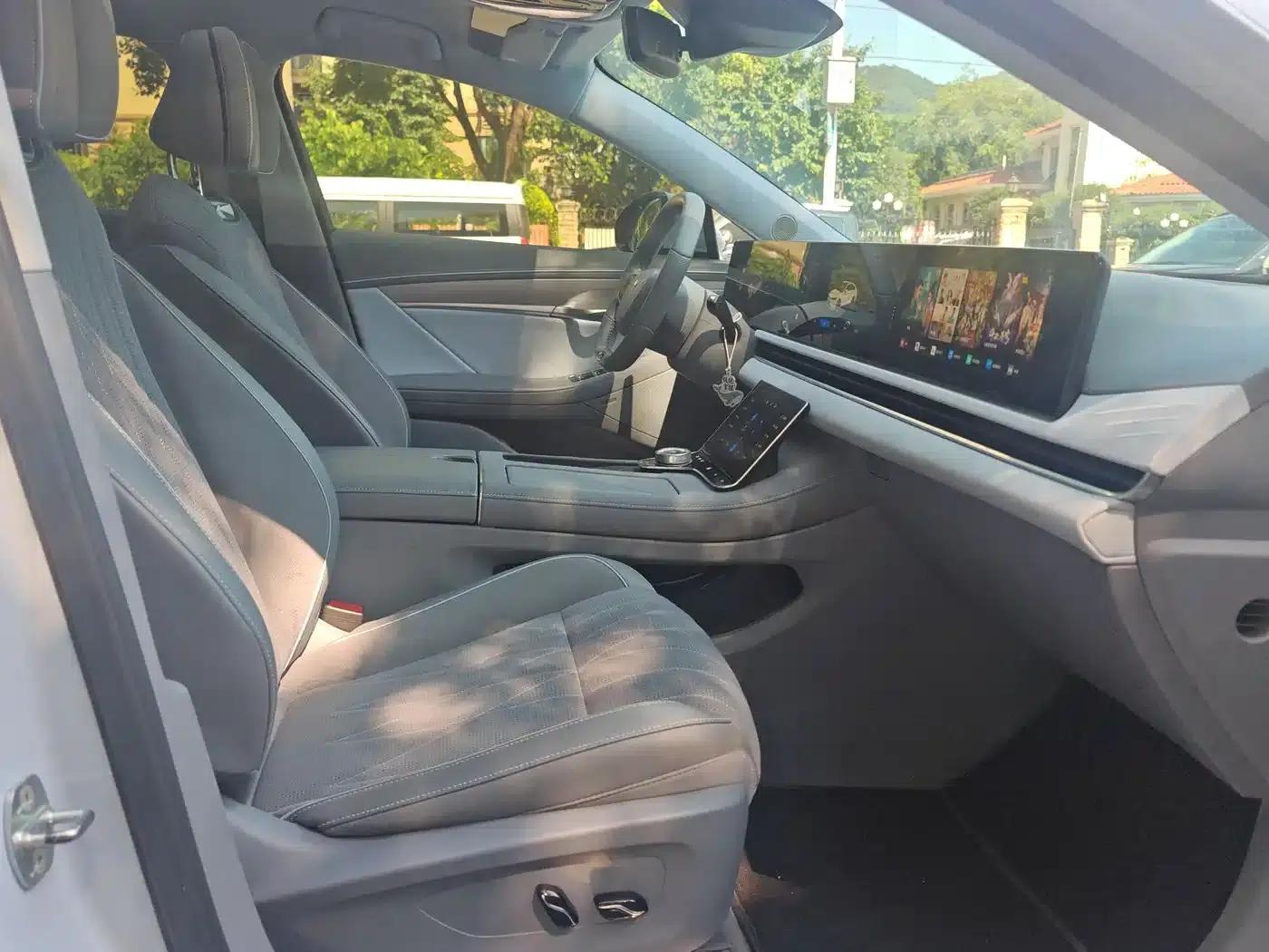 Voyah Chase 2023 AWD Standard Edition — миниатюра 7