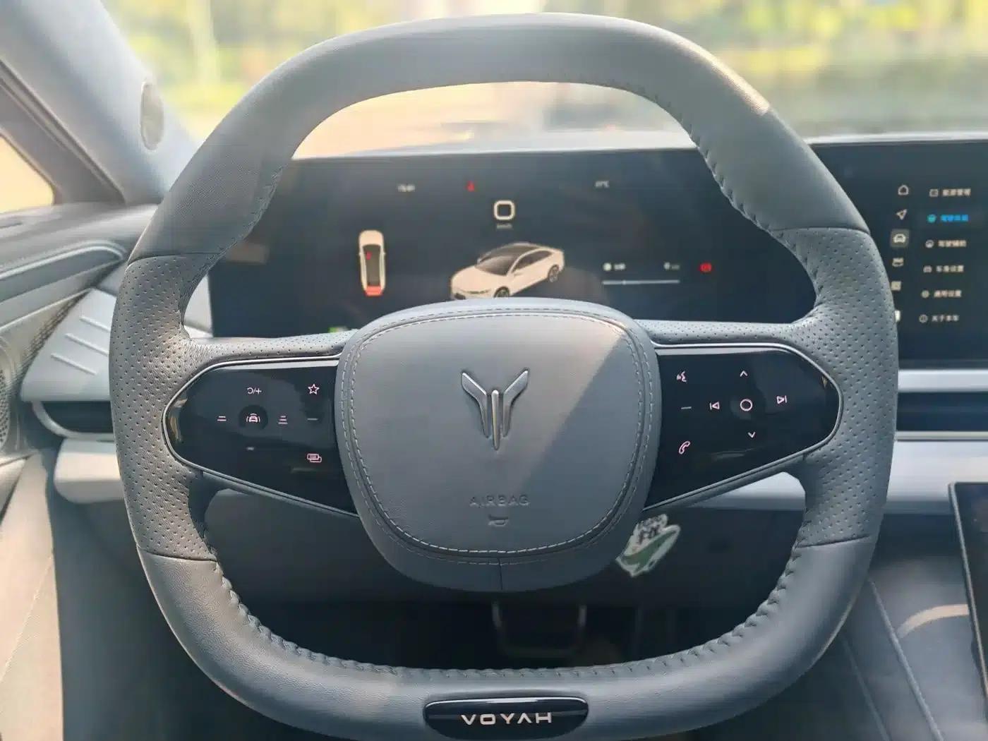Voyah Chase 2023 AWD Standard Edition — миниатюра 9