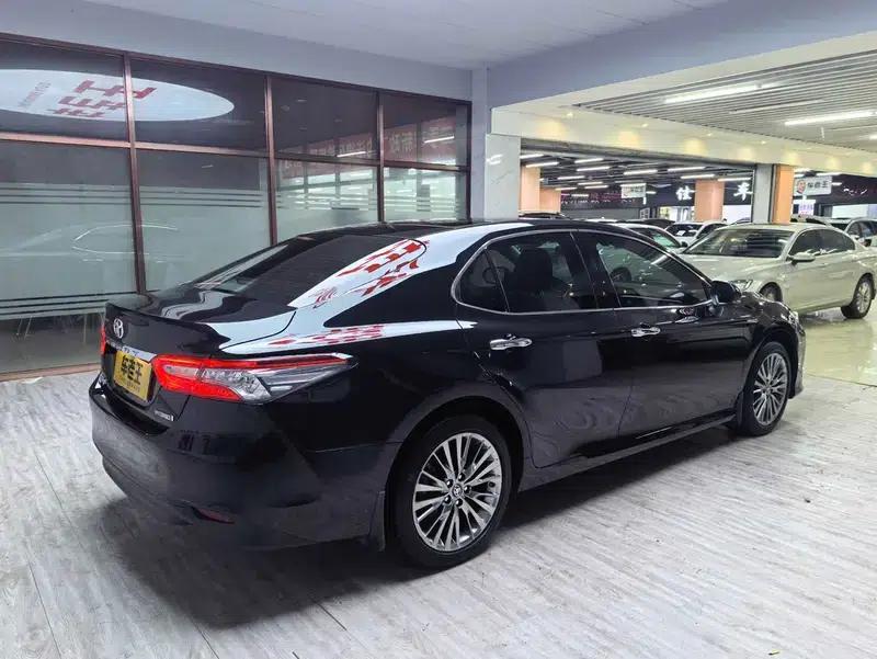 Camry 2019 Hybrid 2.5HG Luxury Edition (China VI Emission Standard) — миниатюра 6