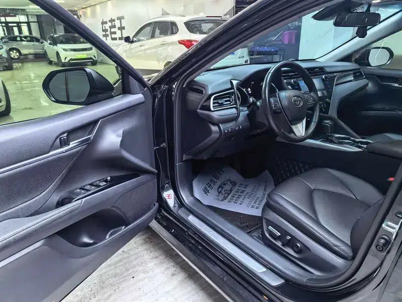 Camry 2019 Hybrid 2.5HG Luxury Edition (China VI Emission Standard) — миниатюра 7