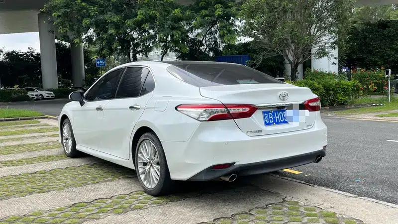 Camry 2019 Facelift 2.5G Luxury Edition — миниатюра 5