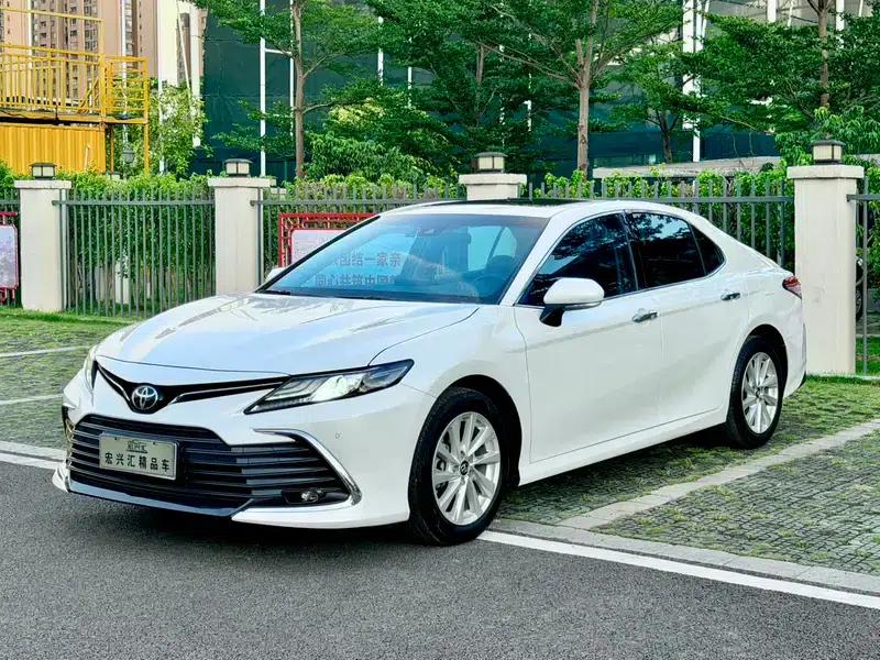 2021 Camry 2.0G Luxury Edition — миниатюра 1