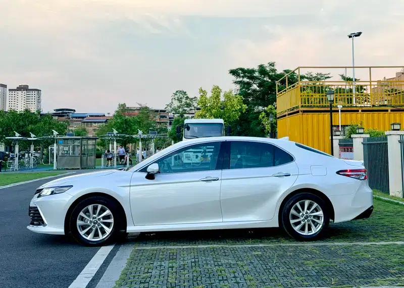 2021 Camry 2.0G Luxury Edition — миниатюра 4
