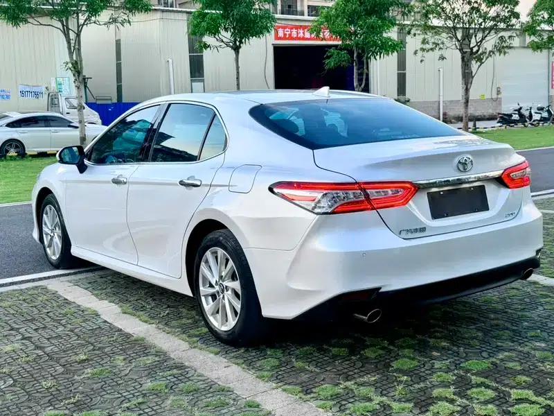 2021 Camry 2.0G Luxury Edition — миниатюра 5