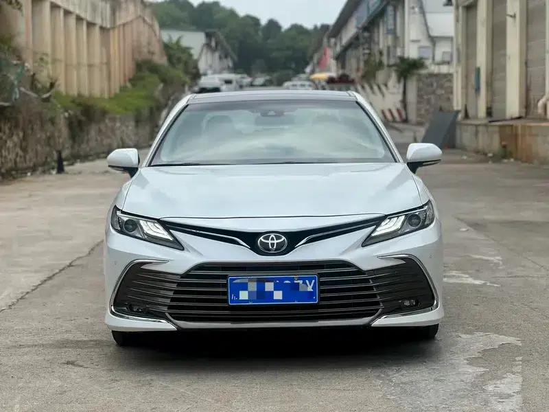2023 Camry 2.5G Luxury Edition — миниатюра 2