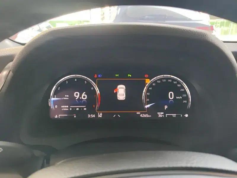 Camry 2021 2.5G Luxury Edition — миниатюра 8