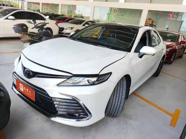 Camry 2021 2.5G Luxury Edition