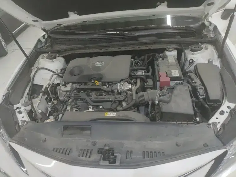 2023 Camry 2.0G Luxury Edition — миниатюра 4