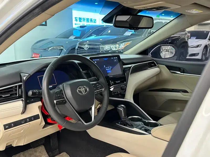 Camry 2021 2.5G Luxury Edition — миниатюра 17