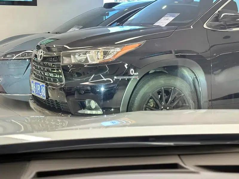 Camry 2021 2.5G Luxury Edition — миниатюра 8