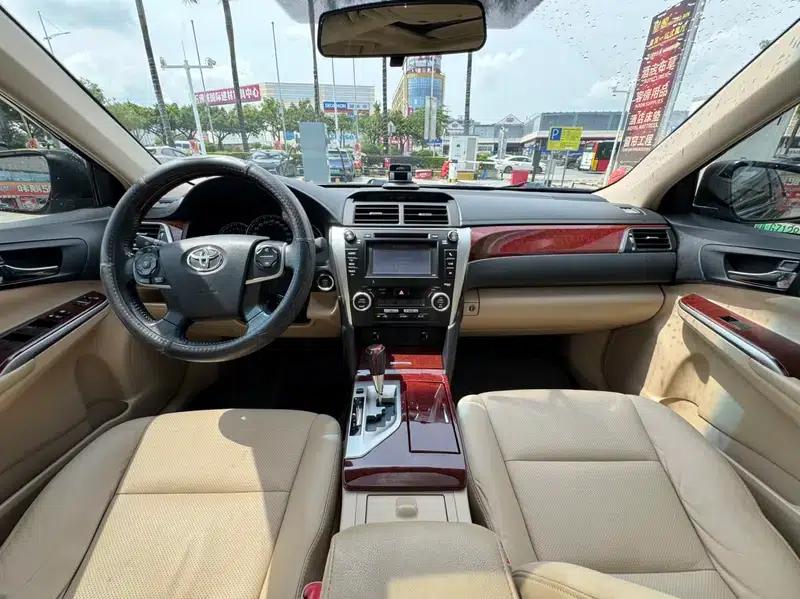 2012 Camry 2.5G Luxury Edition — миниатюра 12