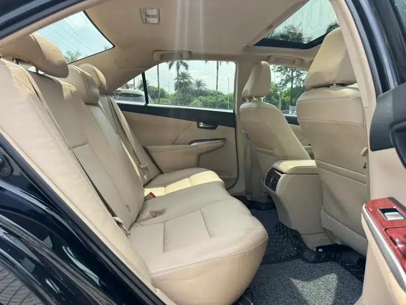 2012 Camry 2.5G Luxury Edition — миниатюра 17