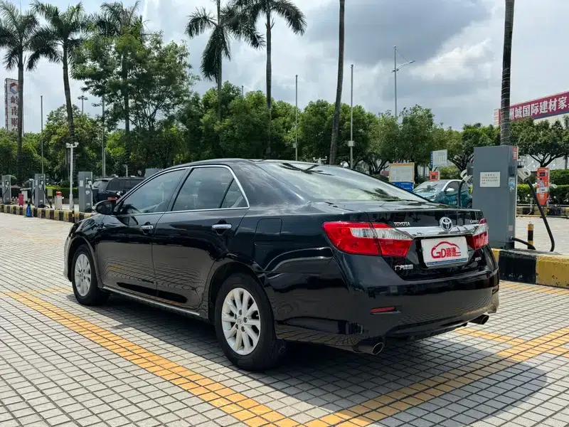 2012 Camry 2.5G Luxury Edition — миниатюра 5