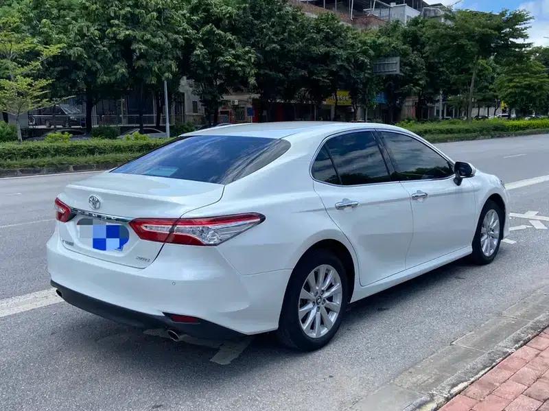 Camry 2019 Facelift 2.0G Luxury Edition — миниатюра 6