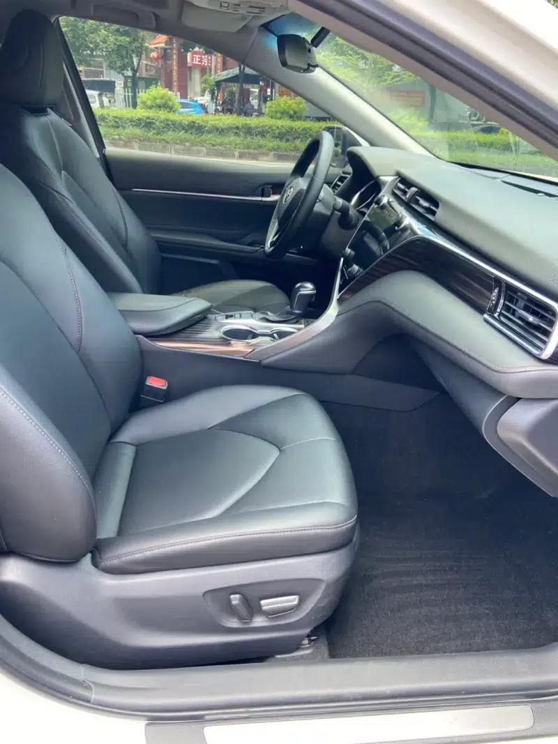 Camry 2019 Facelift 2.0G Luxury Edition — миниатюра 10