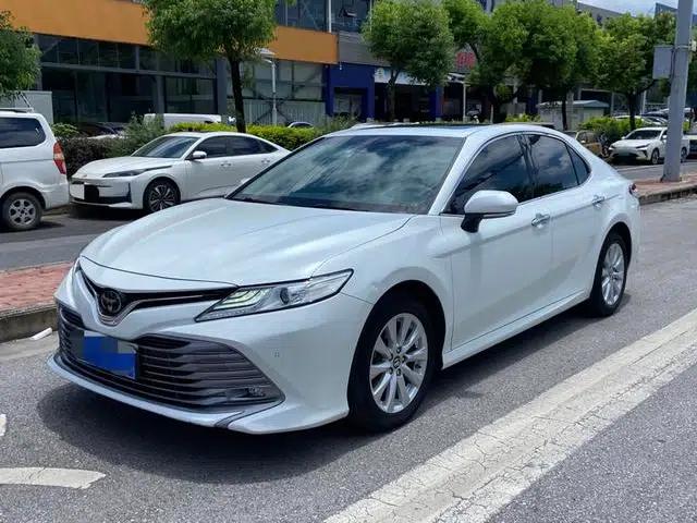 Camry 2019 Facelift 2.0G Luxury Edition